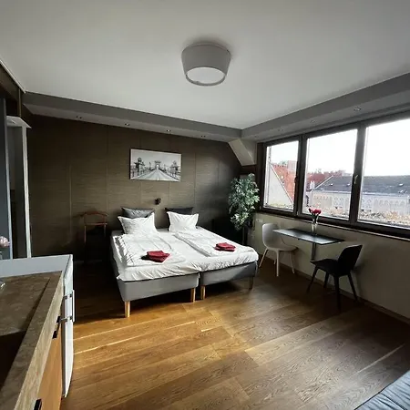 Bright Sunny W Shared Jacuzzi And Rooftop Terrace 360 View Mk2 Lejlighed Budapest