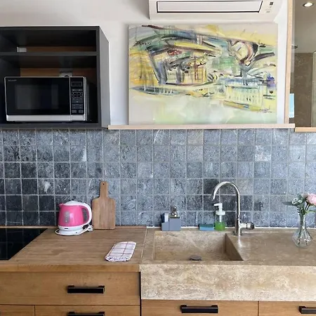 Bright Sunny W Shared Jacuzzi And Rooftop Terrace 360 View Mk2 Lejlighed *