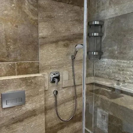 Appartement Bright Sunny W Shared Jacuzzi And Rooftop Terrace 360 View Mk2