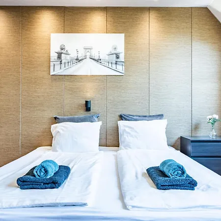 Bright Sunny W Shared Jacuzzi And Rooftop Terrace 360 View Mk2 Βουδαπέστη