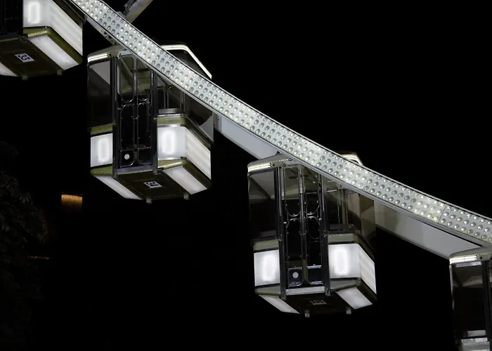 Διαμέρισμα Bright Sunny W Shared Jacuzzi And Rooftop Terrace 360 View Mk2 Βουδαπέστη