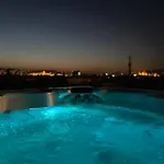 Bright Sunny W Shared Jacuzzi And Rooftop Terrace 360 View Mk2 Lejlighed *